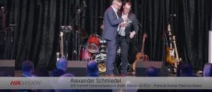 HIKVISION Deutschland zeichnet Freihoff Sicherheitsservice GmbH und Protego 24 Sicherheitsservice GmbH mit „Best Performance“-Award aus.