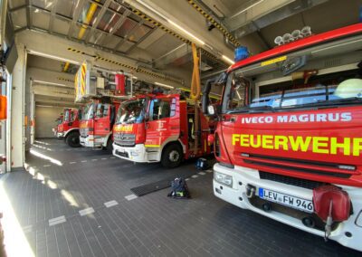 Einsatzwagen Feuerwehr Leverkusen - by Julia Sälzer - Freihoff Gruppe